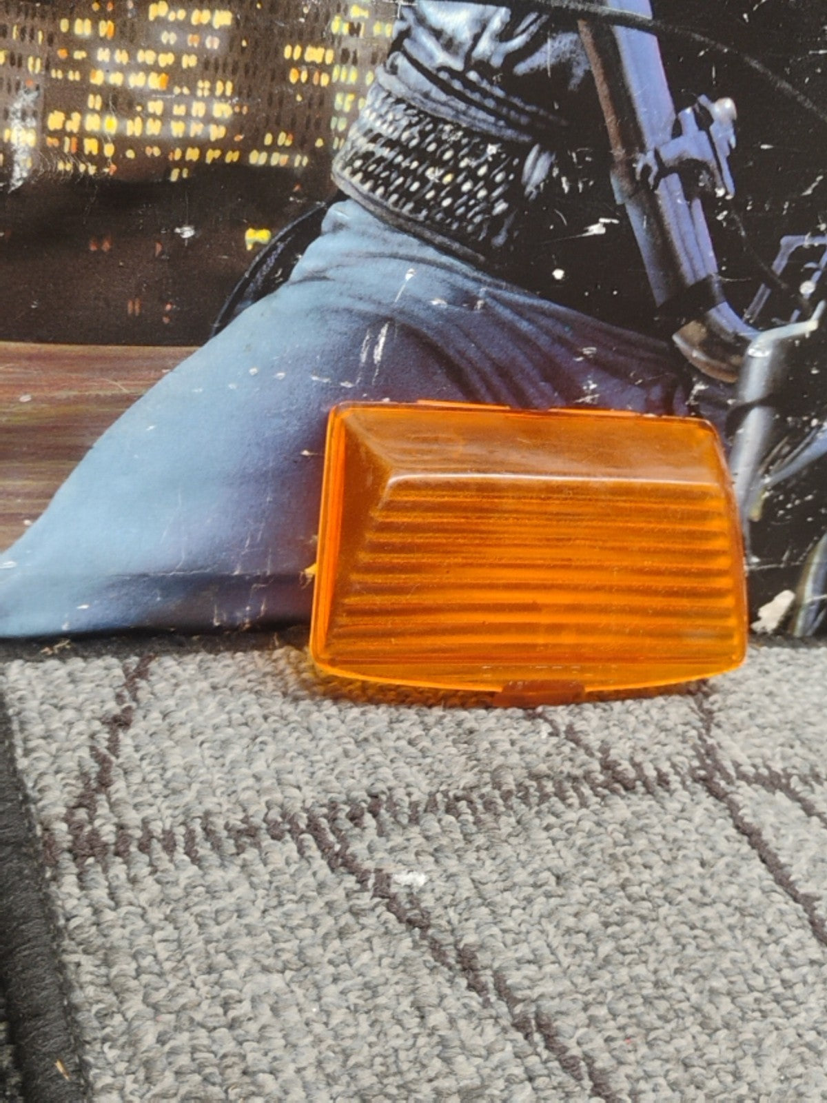 HARLEY DAVIDSON OEM TOURING  SOFTAIL 2013-OLDER  FRONT FENDER TRIM LIGHT LENS 