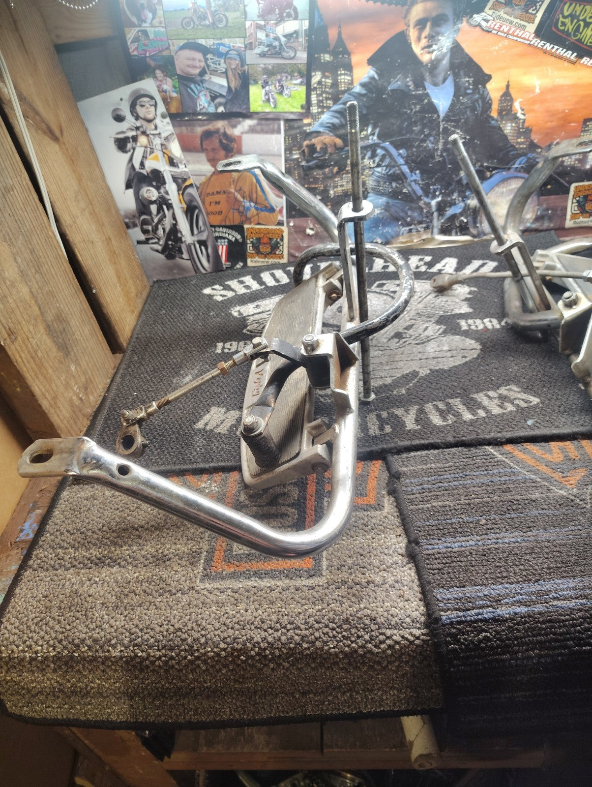 1982 Honda Goldwing GL1100 Interstate Left & Right Floorboards Foot Control Set