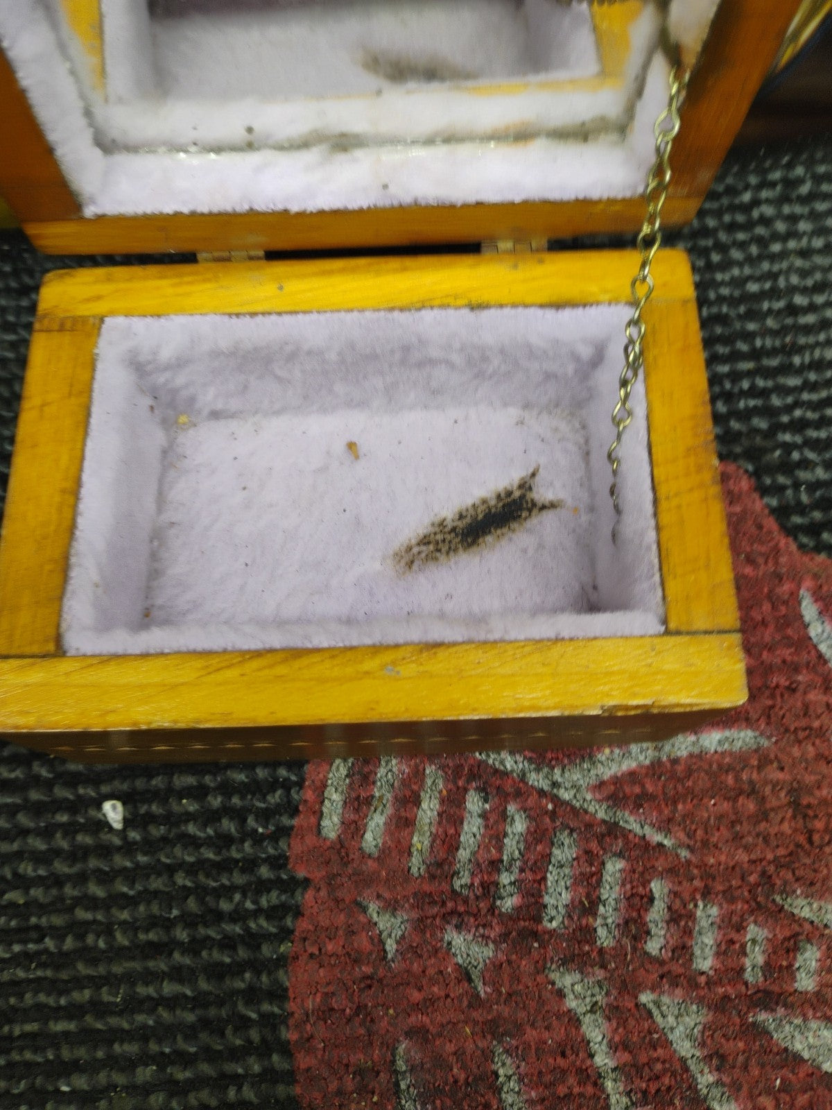 Jewelry box box jewelry box vintage wood carving