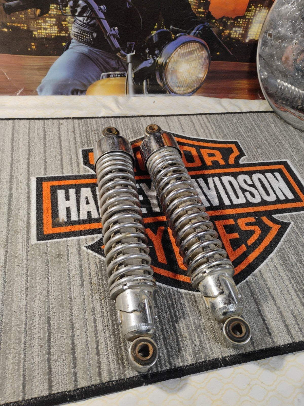 2001 Harley Davidson Sportster XL883 OEM Rear Shocks Right Left Shock 54566-97