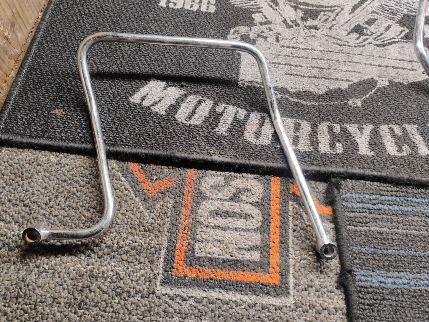 HARLEY DAVIDSON GENUINE CHROME SADDLEBAG SUPPORTS FXDWG 90593-93