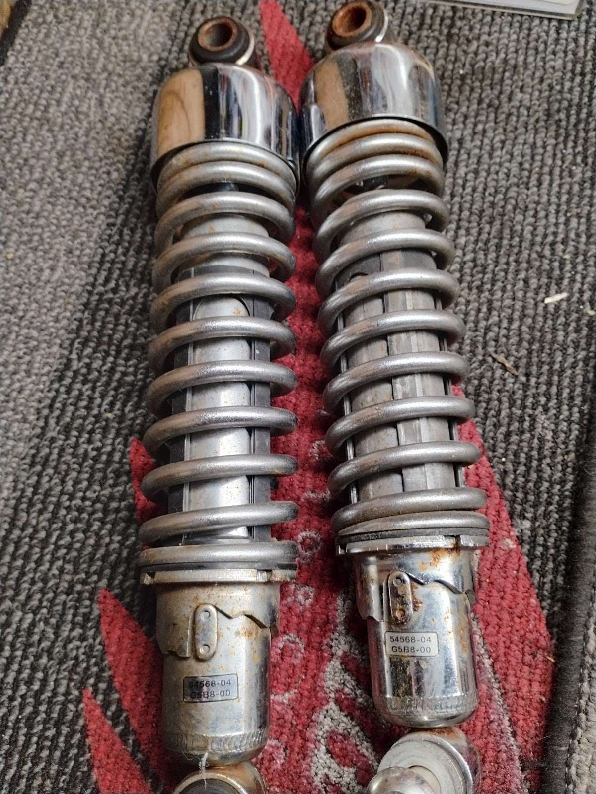 HARLEY-DAVIDSON SPORTSTER MODELS REAR SHOCK PAIR P/N 54568-04 USED