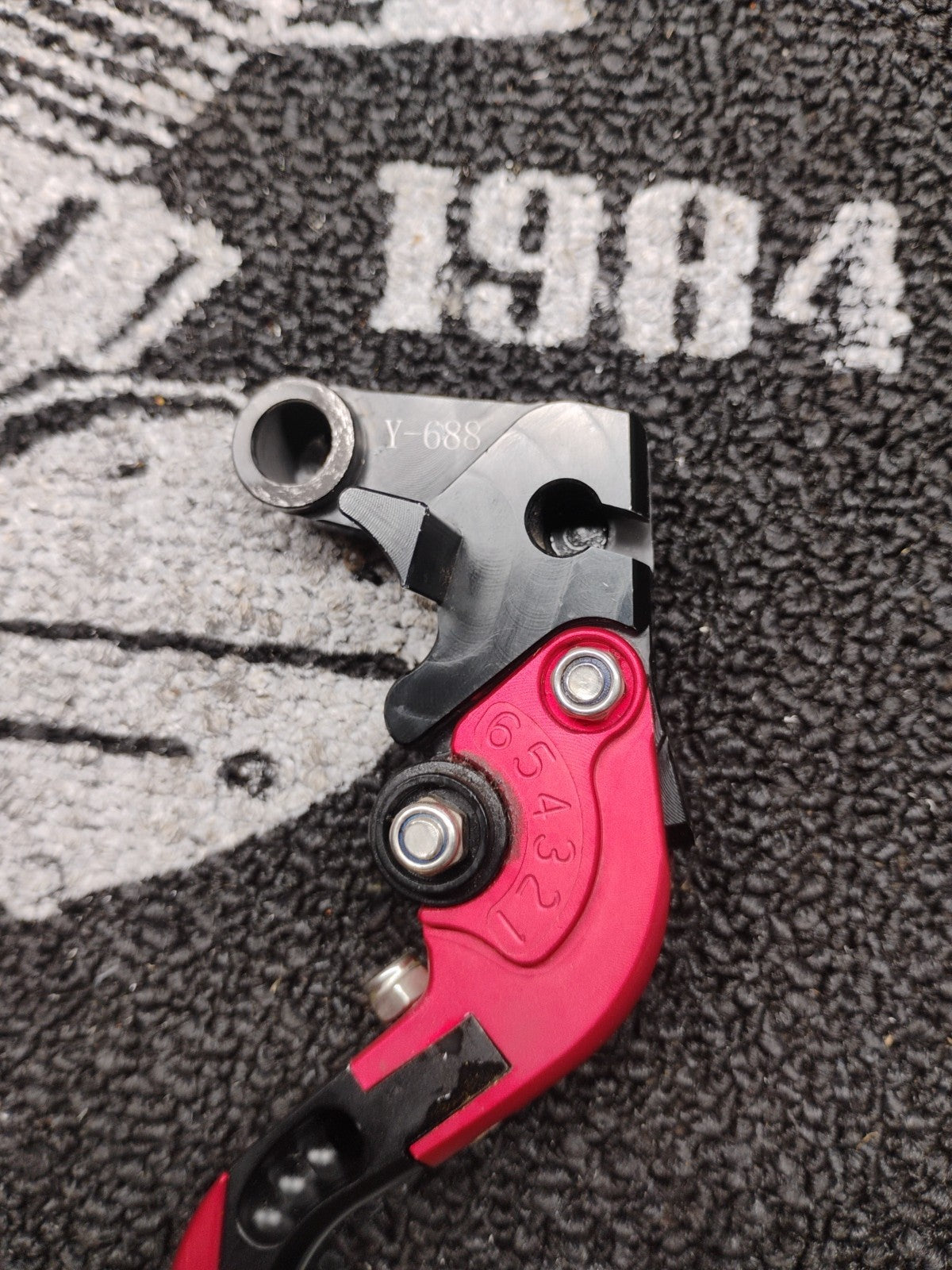 OEM Yamaha R1 Adjustable Clutch and Brake Lever Set Red