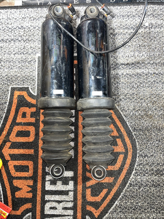 Harley Davidson OEM FLHR/FLHP/FLHT Touring Rear Shocks 54000036