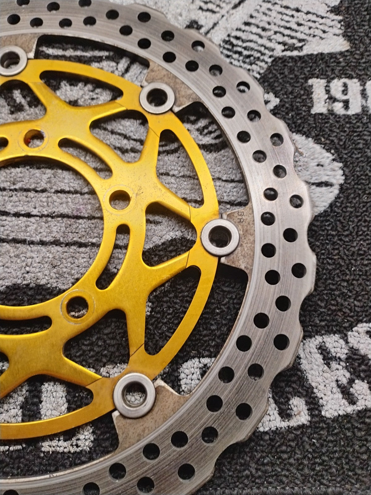OEM 2004–2007 Sunstar LD68 Front Brake Rotors Kawasaki ZX-10R ZX-6R 305mm 5.89mm