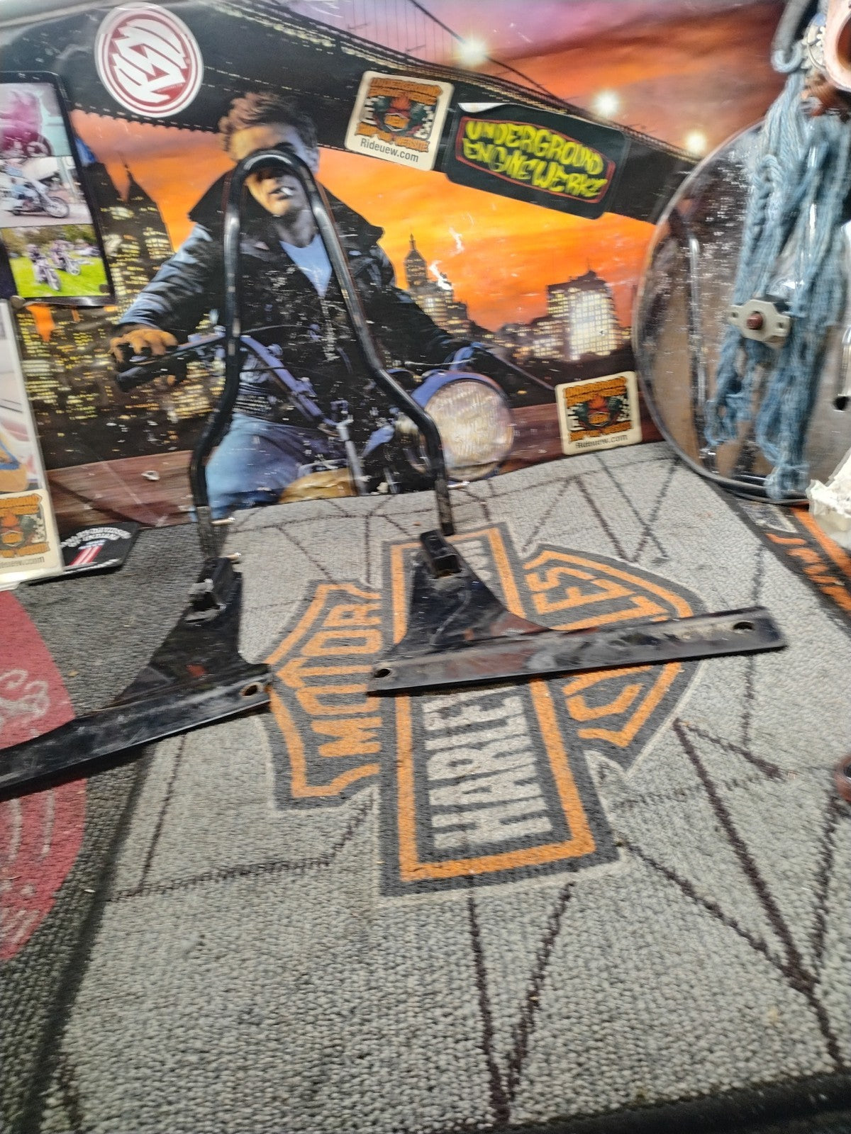  HARLEY- DAVIDSON 2006-2017 DYNA STREET BOB & SUPER GLIDE SISSY BAR 