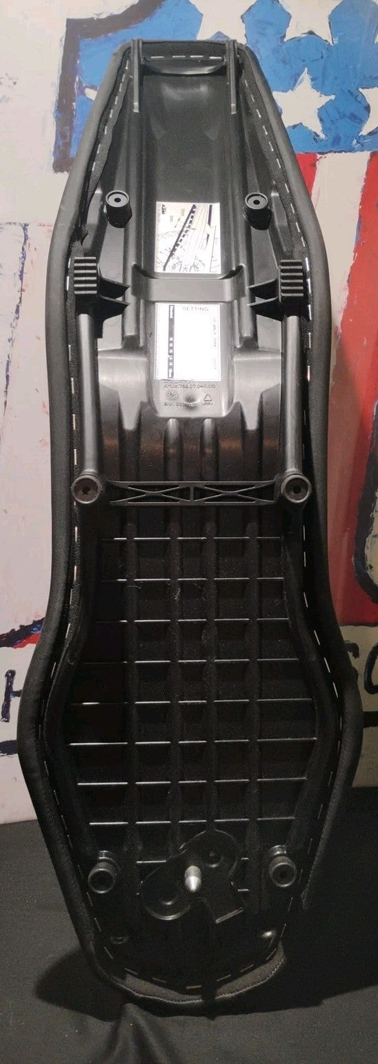 KTM 690 SMC-R SEAT SADDLE 