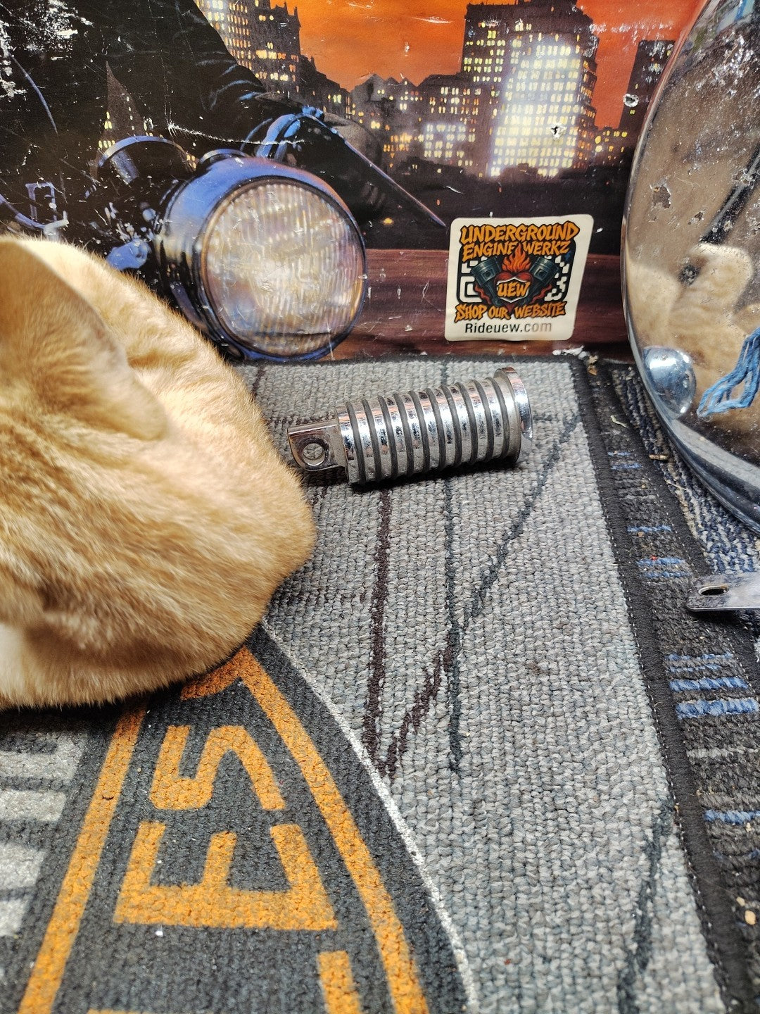 Chrome O-Ring Rubber Large Male-Mount Footpeg For Harley Davidson