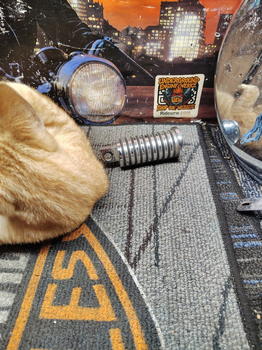 Chrome O-Ring Rubber Large Male-Mount Footpeg For Harley Davidson