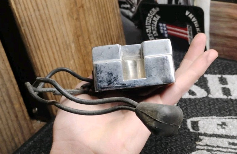 USA-1 Chrome Voltage Regulator Harley-Davidson 74519-88 Softail Dyna