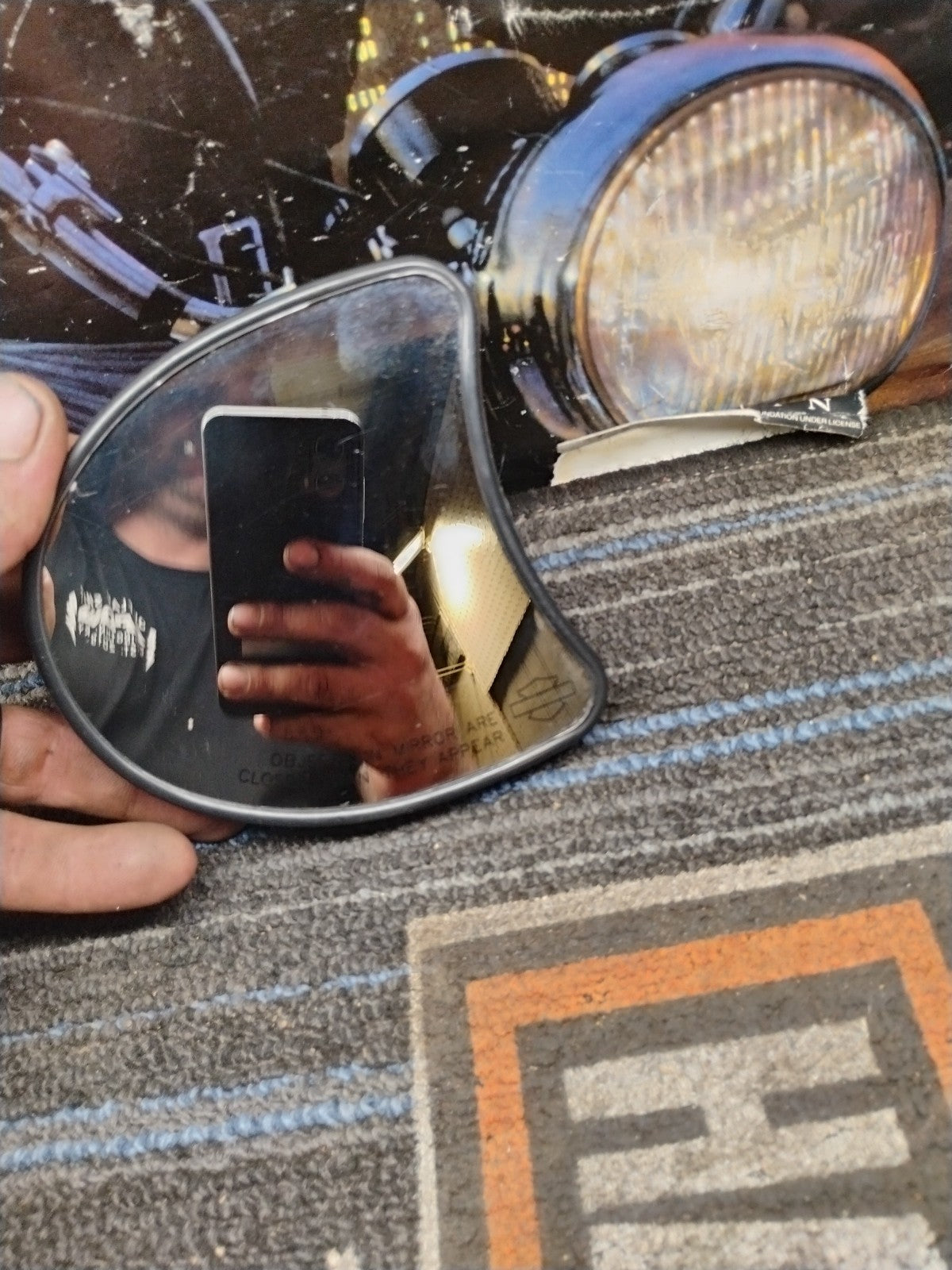 Harley-Davidson 46R-028062 Touring Mirror L side 528