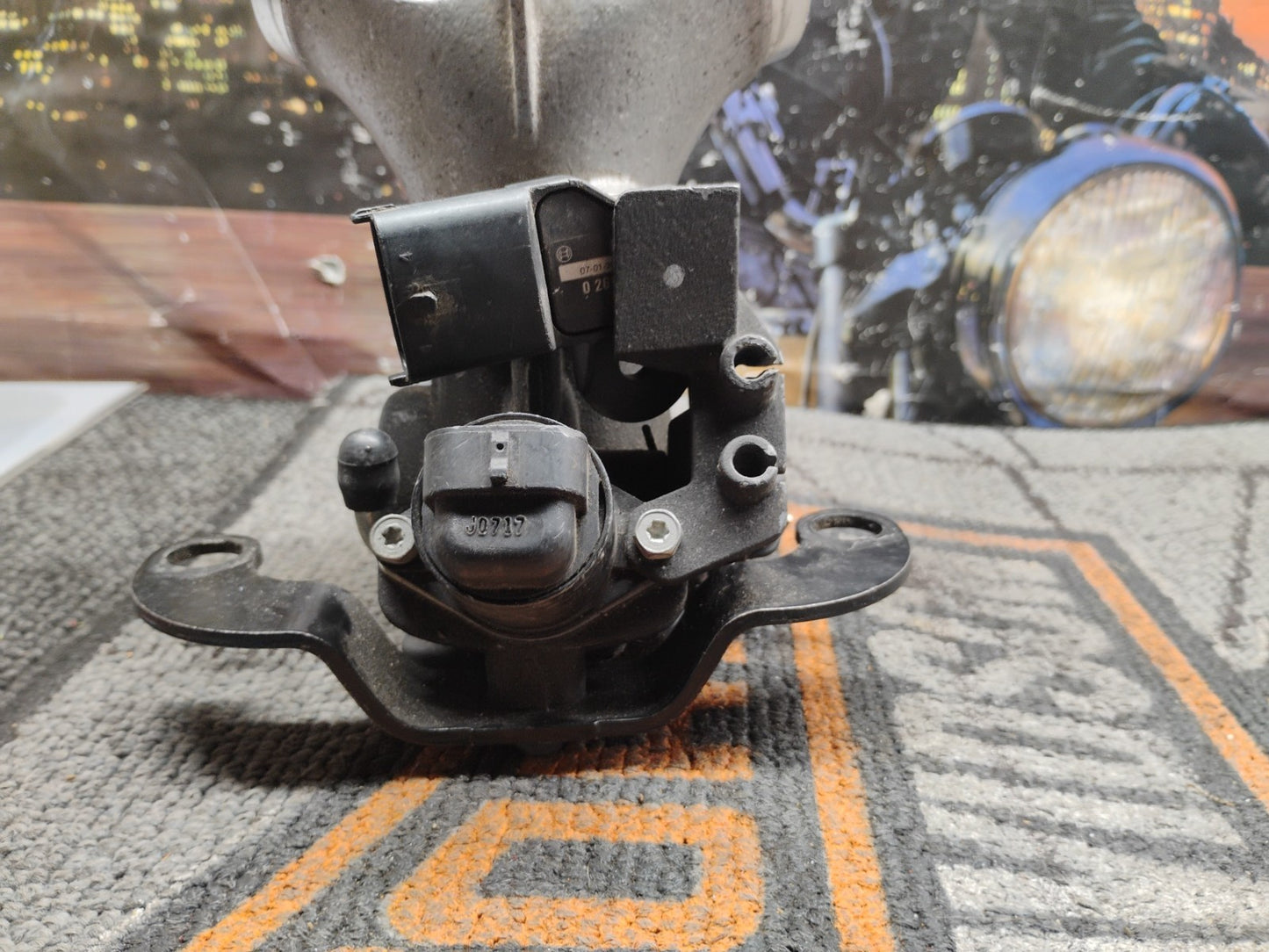 2007^ Harley Sportster 1200 883 Throttle Body Fuel Injection Intake 27694-07