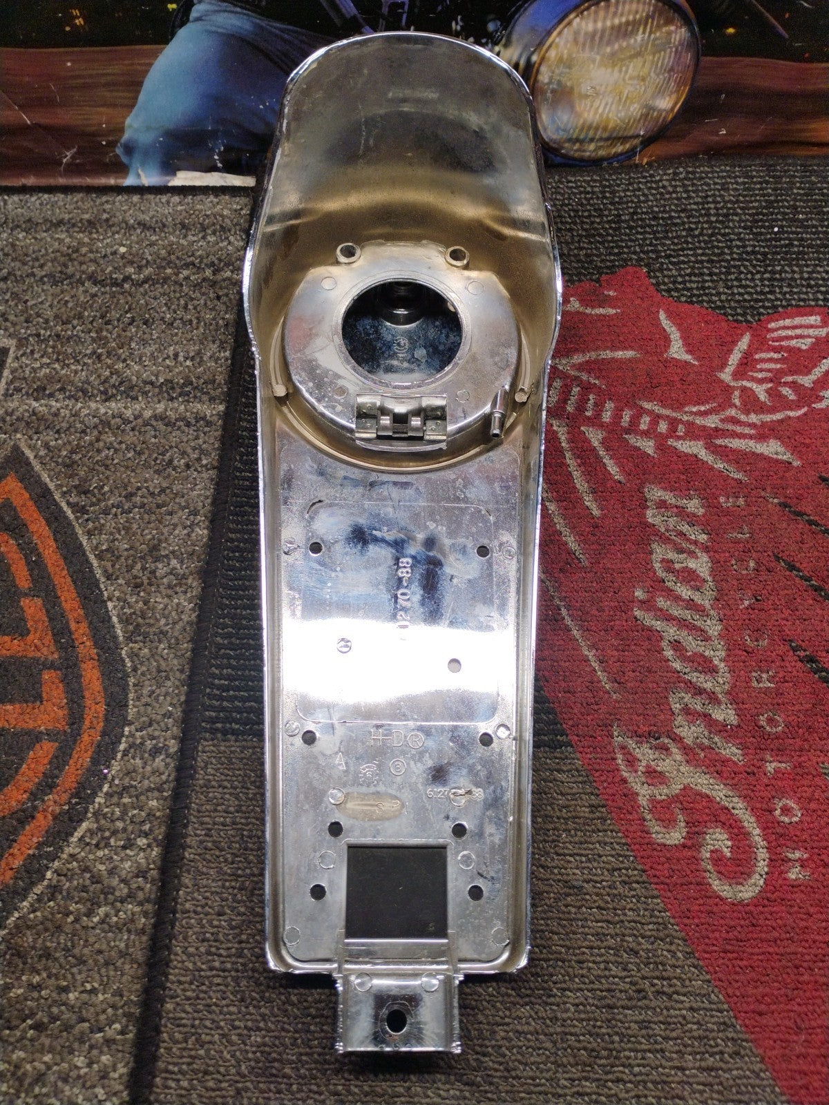 Harley-Davidson OEM GasTank 61270-88 Custom Mtx Audio Cover