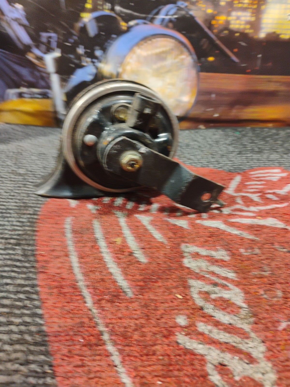 Jeep Wrangler YJ 92-95 OEM Horn Under the Hood Sparton 2.5 Cylinder