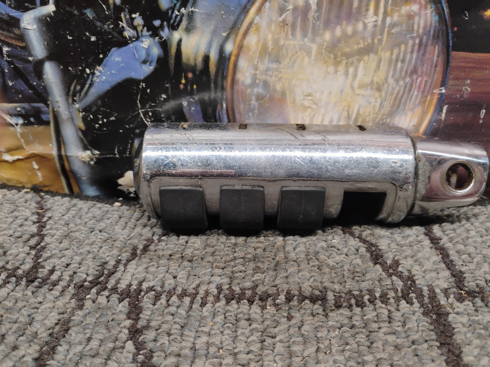 1991 HARLEY-DAVIDSON SPORTSTER XL1200 FRONT RIGHT FOOT PEG 