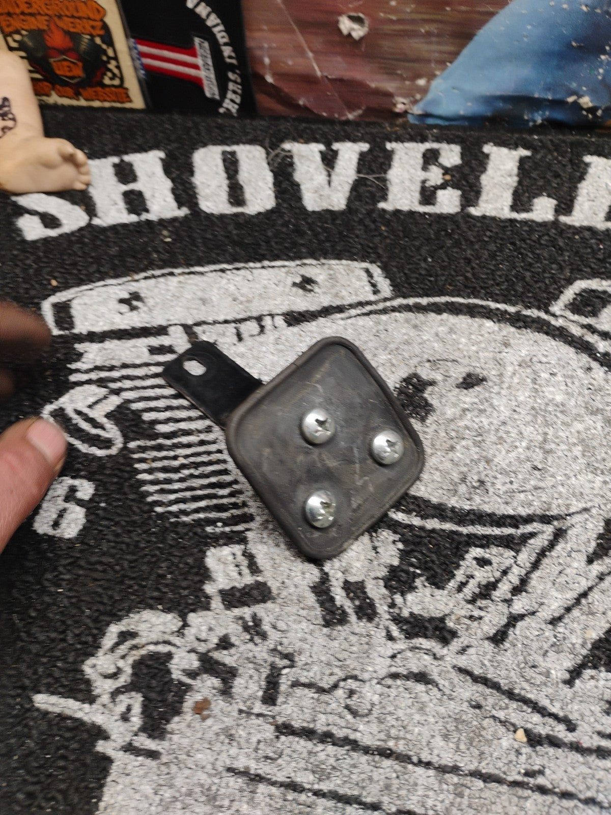 Harley-Davidson OEM 79-23 XL Softail Dyna License Plate Bracket Support 59986-75