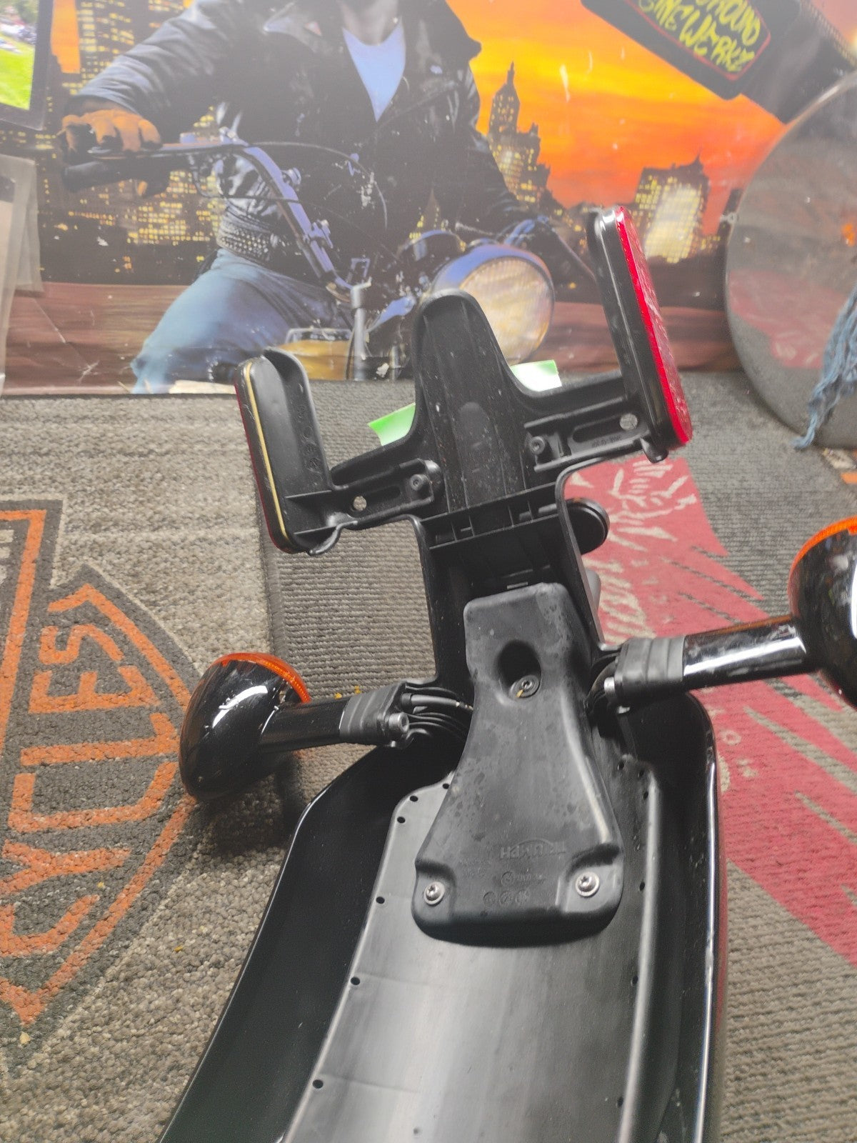 Triumph Street Cup 900 17-18 Genuine Rear Fender Tail Lamp Turn Signals