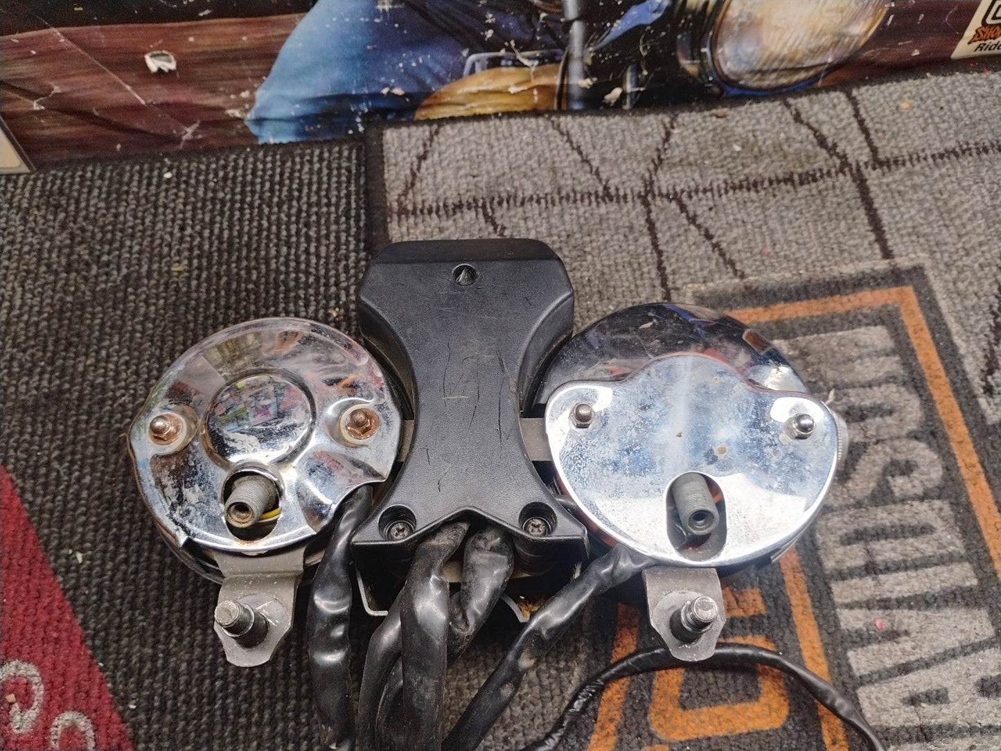 1981 Suzuki GS550T Gauge Cluster Speedometer Tachometer