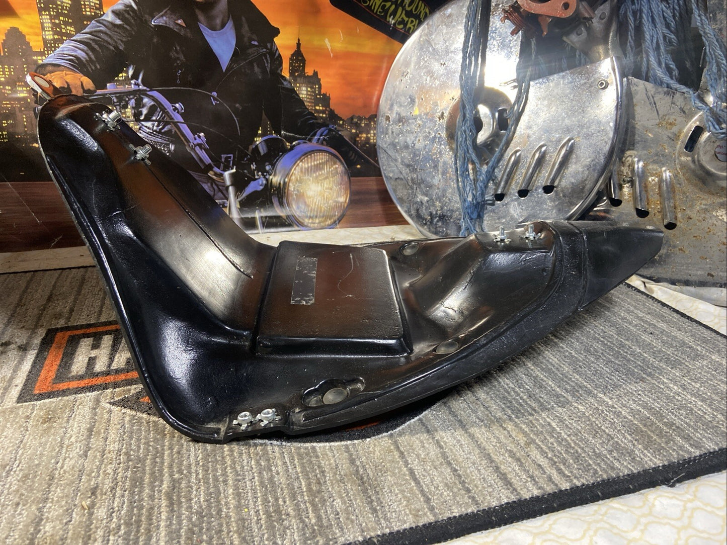 motorcycle seat pan solo