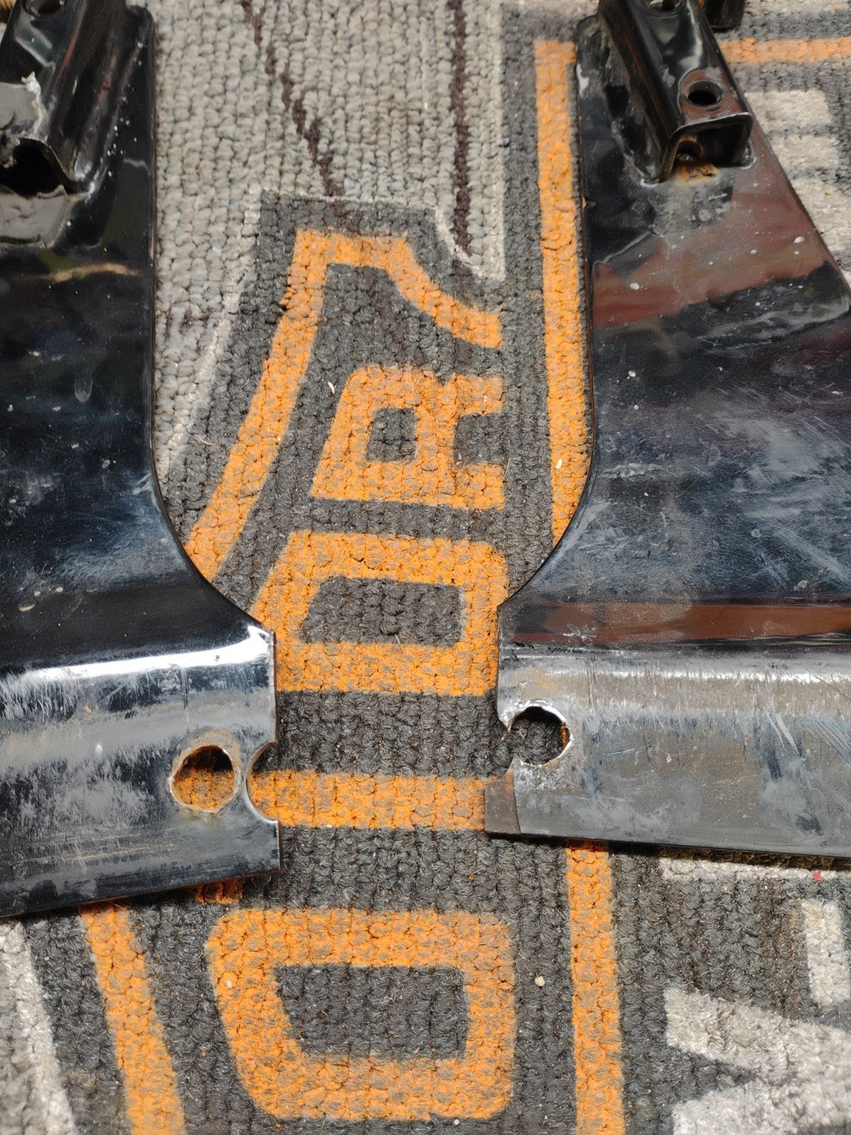  HARLEY- DAVIDSON 2006-2017 DYNA STREET BOB & SUPER GLIDE SISSY BAR 