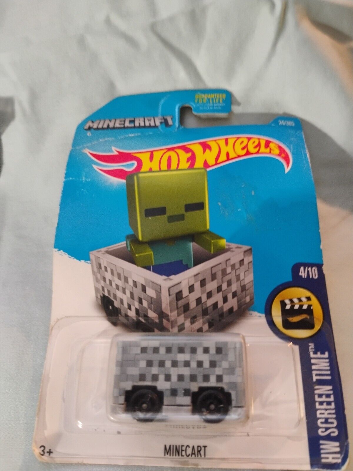 2017 Hot Wheels #24 MINECRAFT HW Screen Time 4/10 MINECART Gray w/Black OH5 Sp