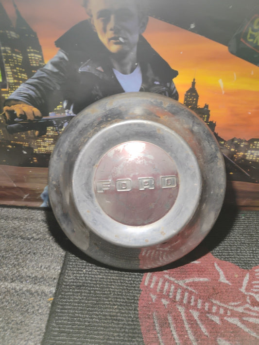 1952 1953 1954 Ford Customline Crestline Ranch Wagon Hubcap Wheel Cover 52 53 54
