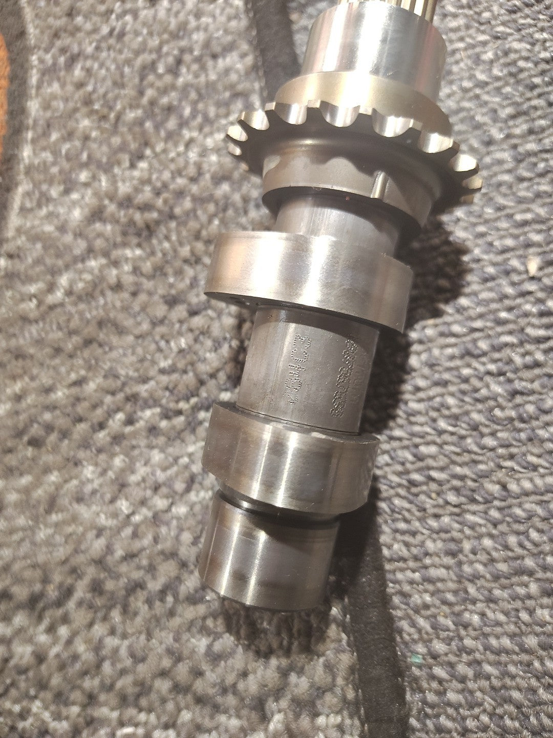 OEM Harley-Davidson Stock Twin Camshafts 2561707a / 2558907a