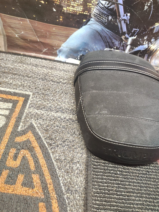 Triumph Street Scrambler 2019- Rear Seat T2310463