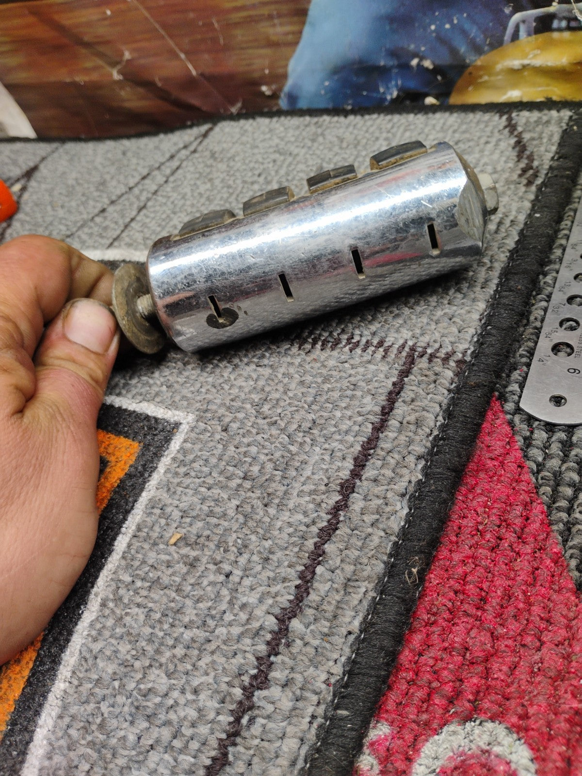 REAR BRAKE PEDAL & FOOT SHIFTER PEGS HARLEY DAVIDSON & CUSTOM CHOPPERS