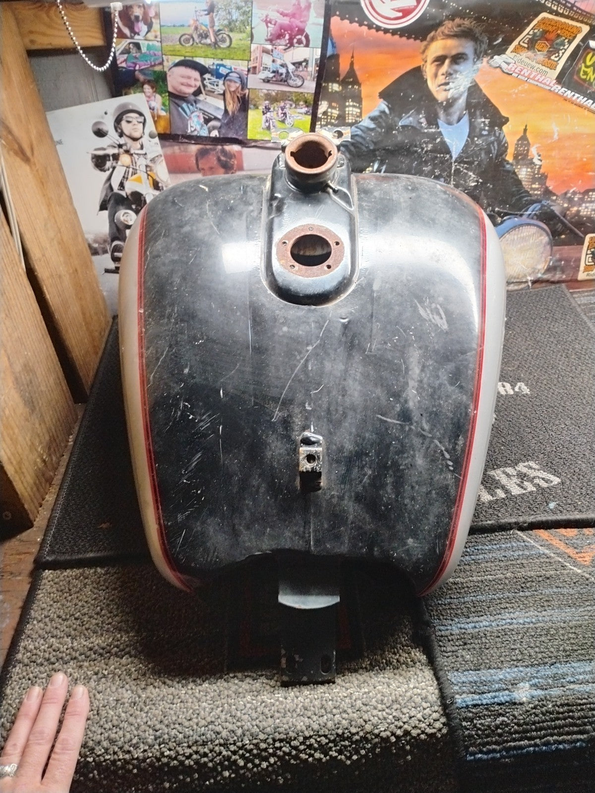 OEM Harley-Davidson FLHTC Electra Glide Fuel Gas Tank 1995 Touring