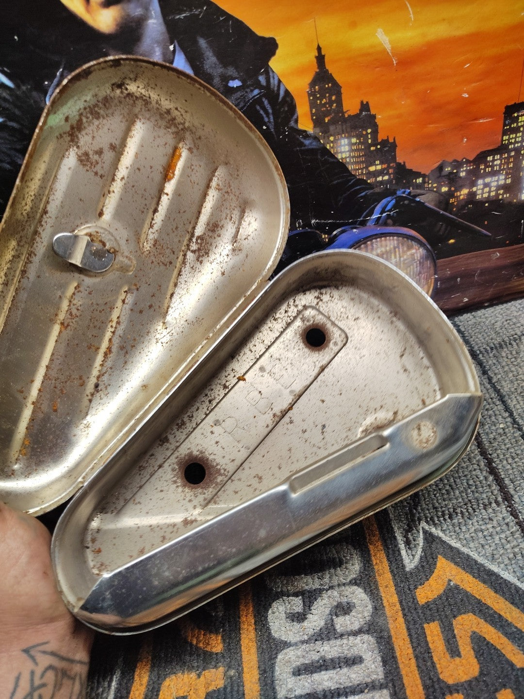  Crusty 1955 Harley Panhead Flathead Knucklehead EL FL UL OEM *2252A Tool Box 