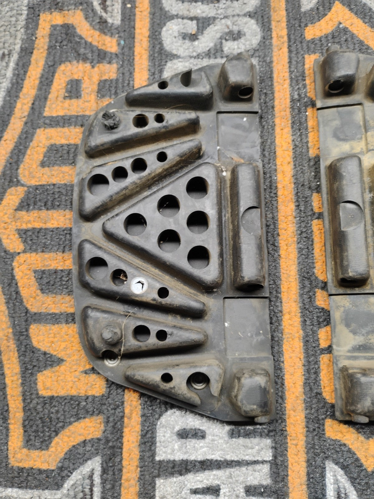 2000 HARLEY-DAVIDSON ELECTRA GLIDE ULTRA CLASSIC EFI FLHTCUI REAR  PEGS