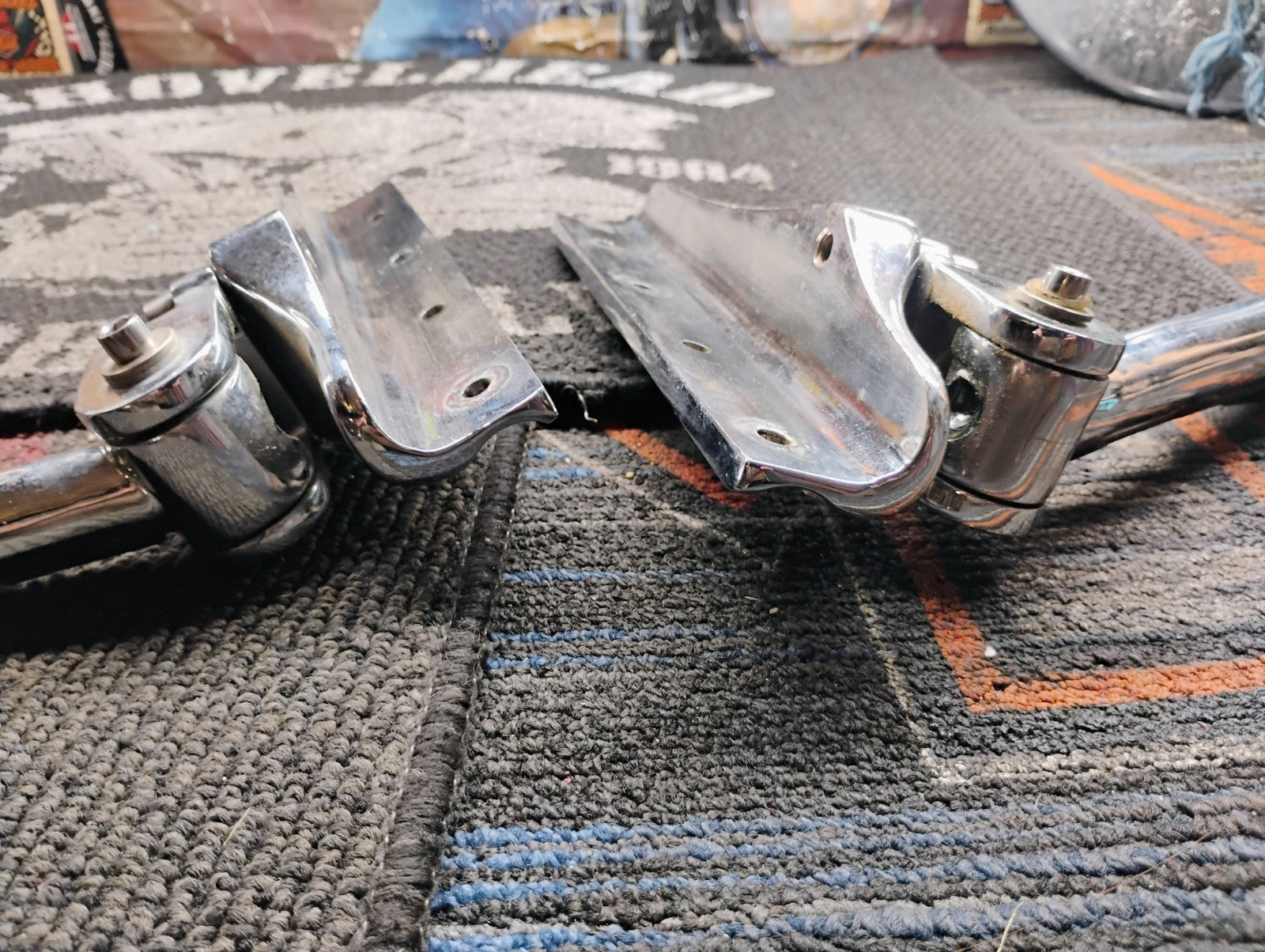 HARLEY DAVIDSON KORYAKYN QUICK DETACH PASSENGER SIDE ARMRESTS PAIR CUPHOLDER 