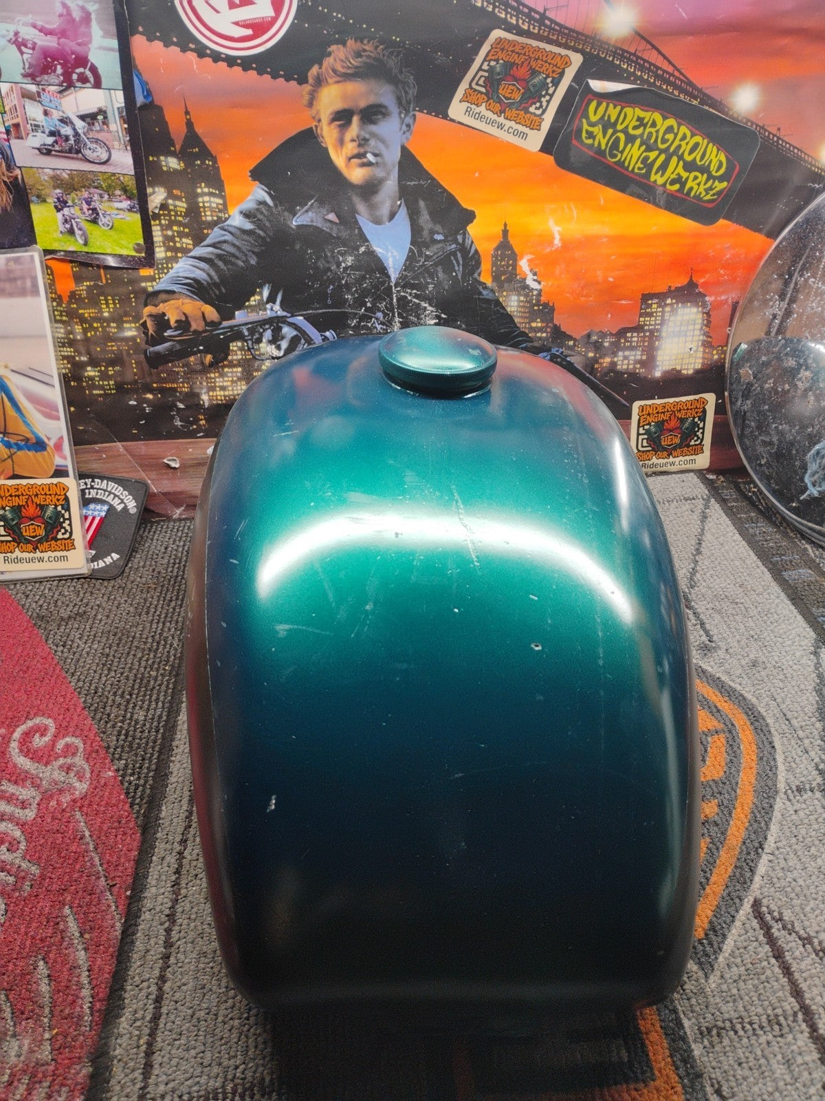 VINTAGE 1970s HARLEY DAVIDSON FUEL TANK 