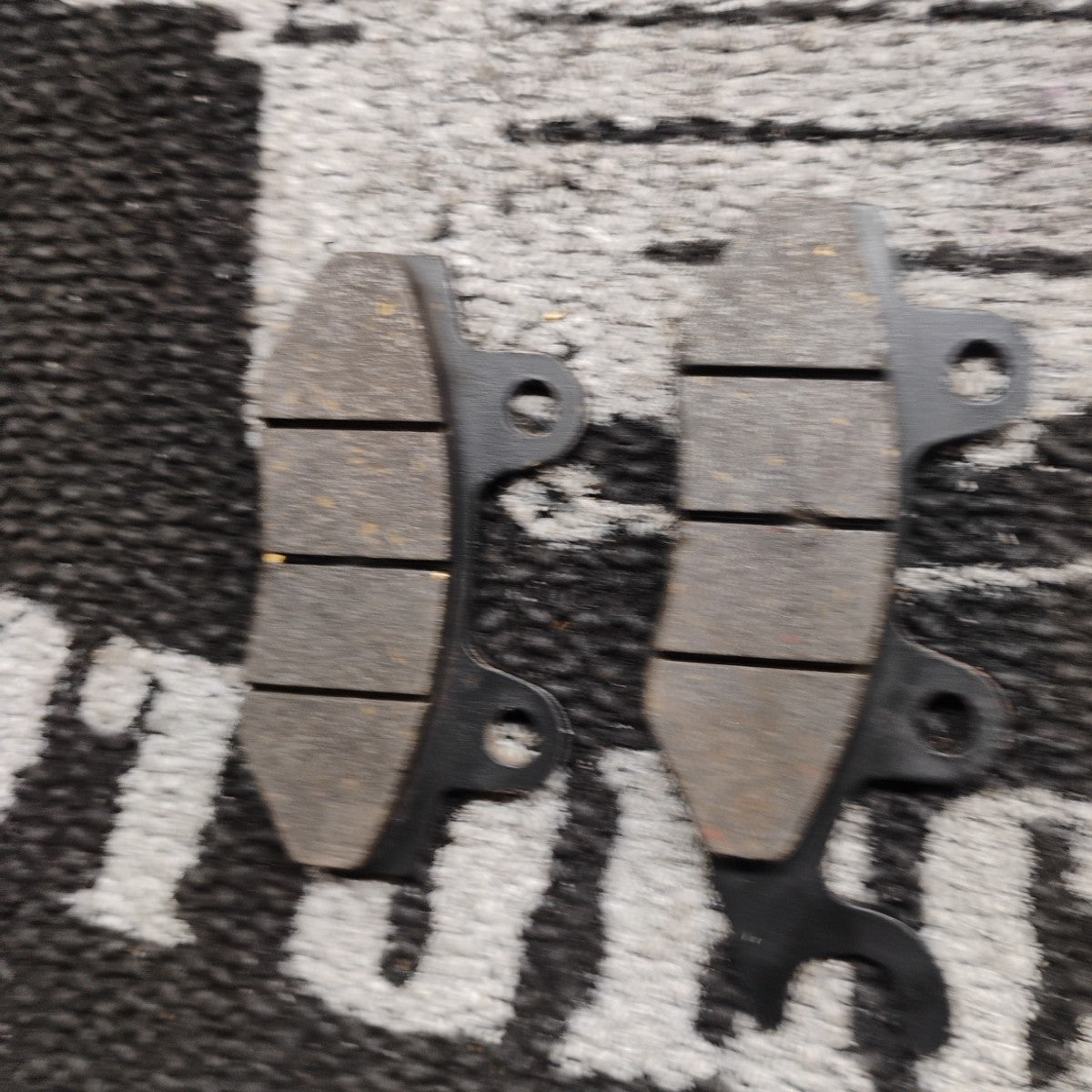 REAR BRAKE PADS FOR KAWASAKI NINJA 250R EX250 2008-12 / NINJA 300 EX300A 2013-17