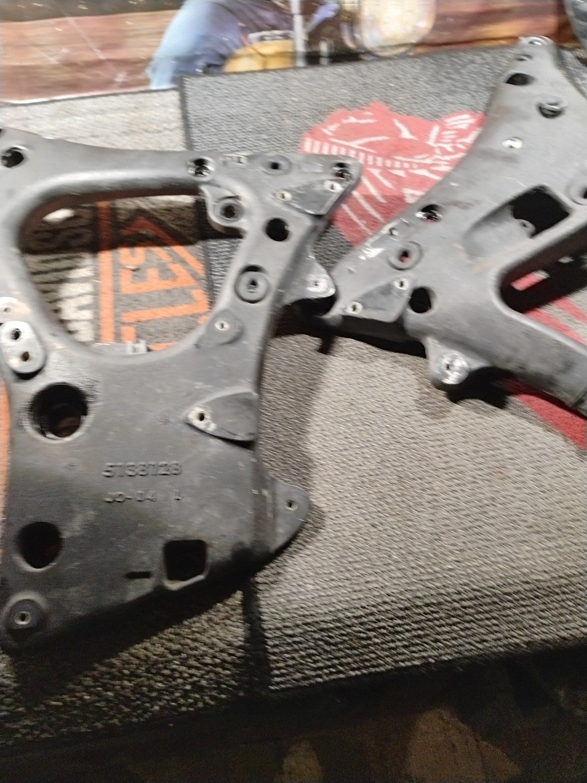 Indian Chief Chieftain & Roadmaster Left & Right Rear Subframe Support Brackets