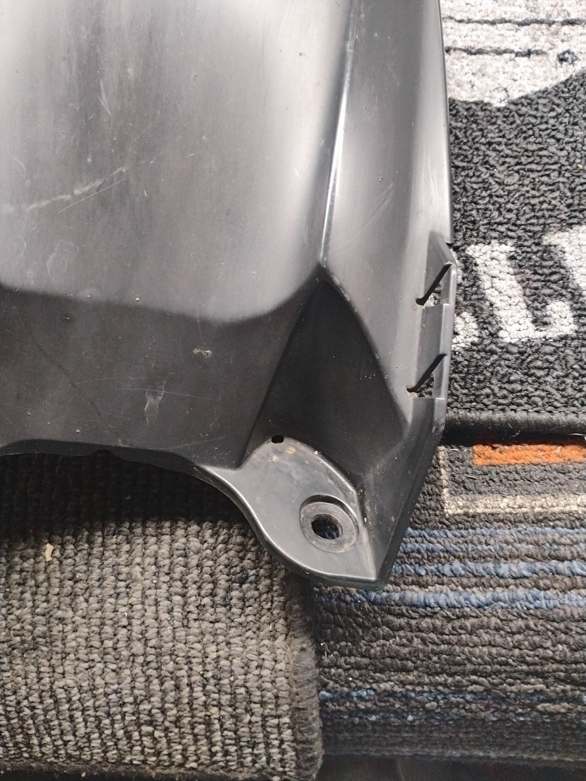 Original Rear Fender Yamaha R1 2004 2005 5VY216500000