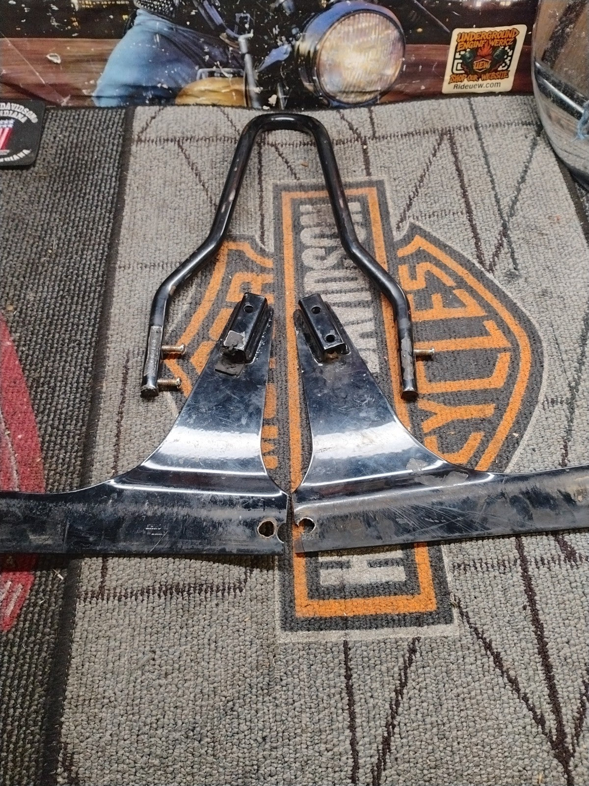  HARLEY- DAVIDSON 2006-2017 DYNA STREET BOB & SUPER GLIDE SISSY BAR 