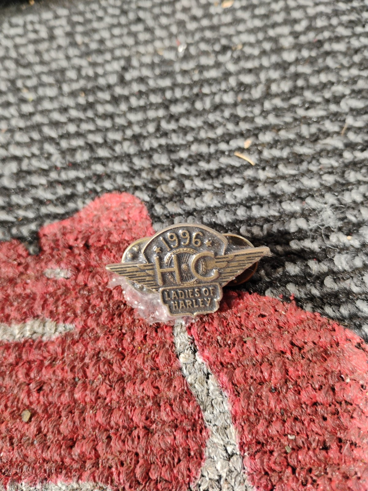 1995 LADIES OF HARLEY WOMEN'S VEST JACKET PIN~Harley Davidson HOG Owners Group