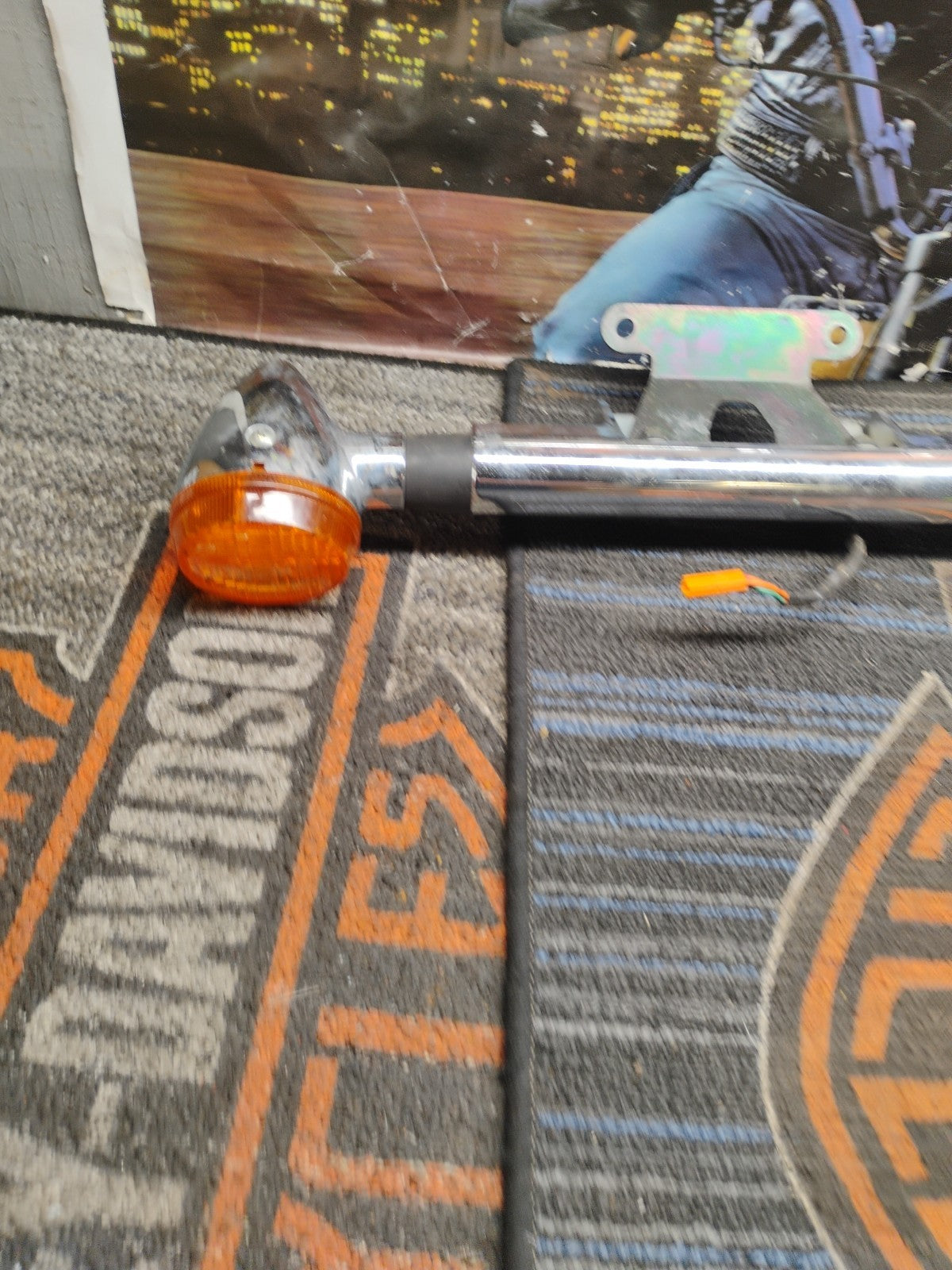 1999 98-03 Honda Shadow VT750 Ace Front Turn Signal Flasher Light Bar Indicator