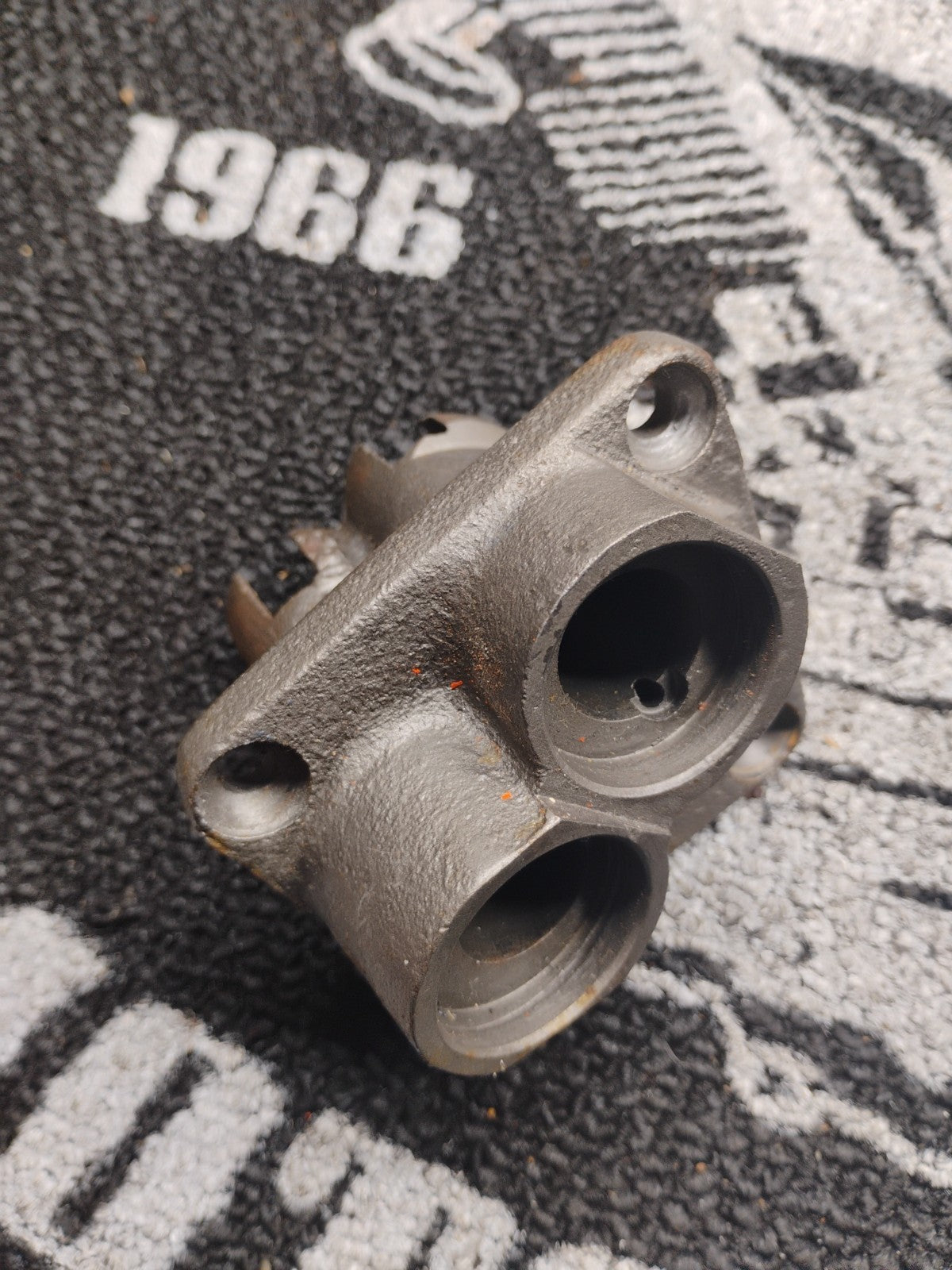 Harley-Davidson FL FX Shovelhead Front Lifter Tappet Block 18601-73 1973-84