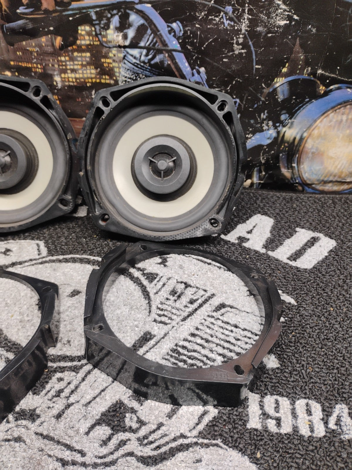 Pair Of 2007-2011 Harley Davidson FLHX Street Glide Front Audio Speakers77010-06