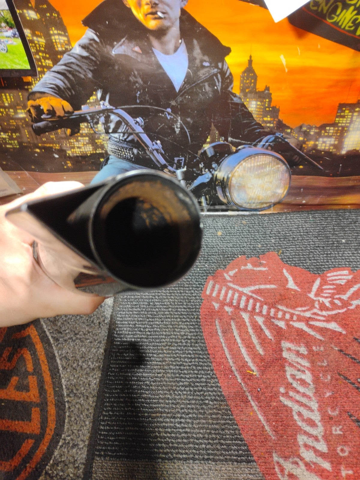 Harley-Davidson 65898-95 Fishtail Muffler Exhaust Chrome