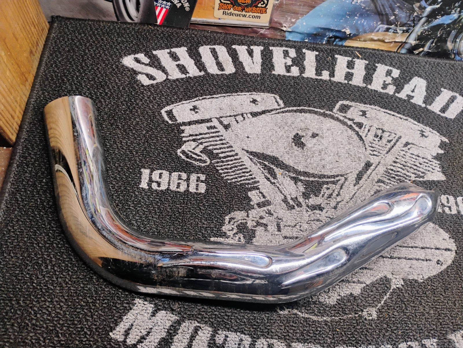 Harley-Davidson Flame Exhaust Heat Shield Chrome Pipe Cover OEM Styl