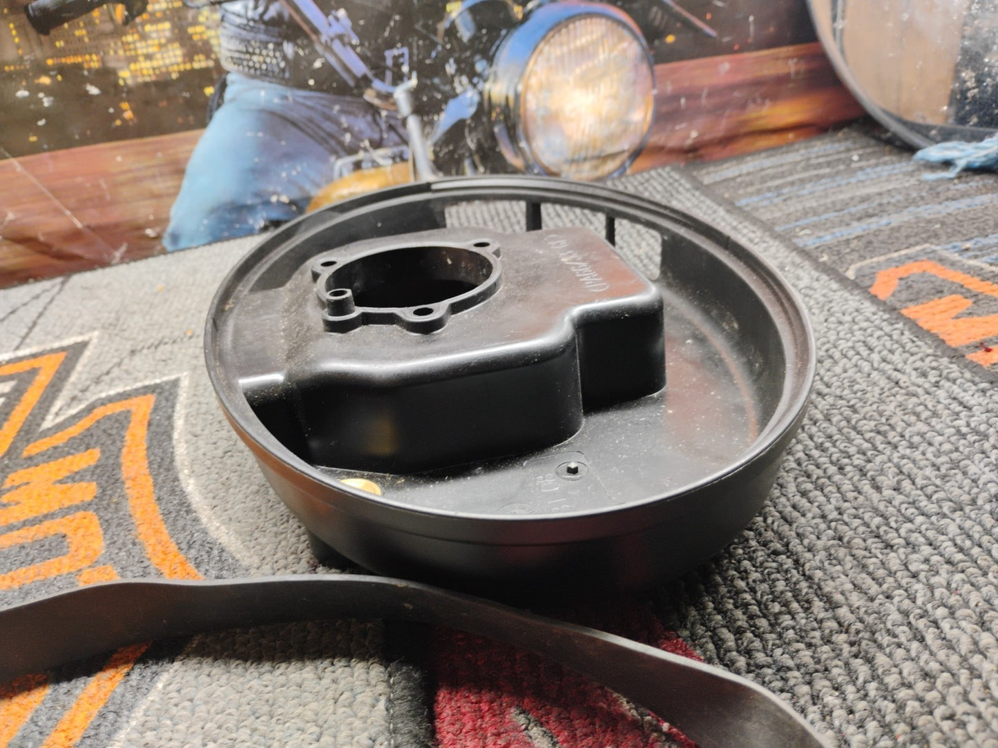 2007 Harley Davidson Road King Air Cleaner Backing plate 