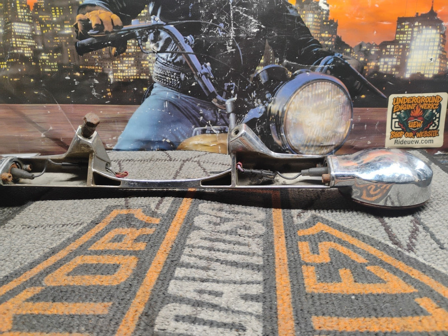 Harley touring softail Road King Rear Blinker Turn Signal Bar 