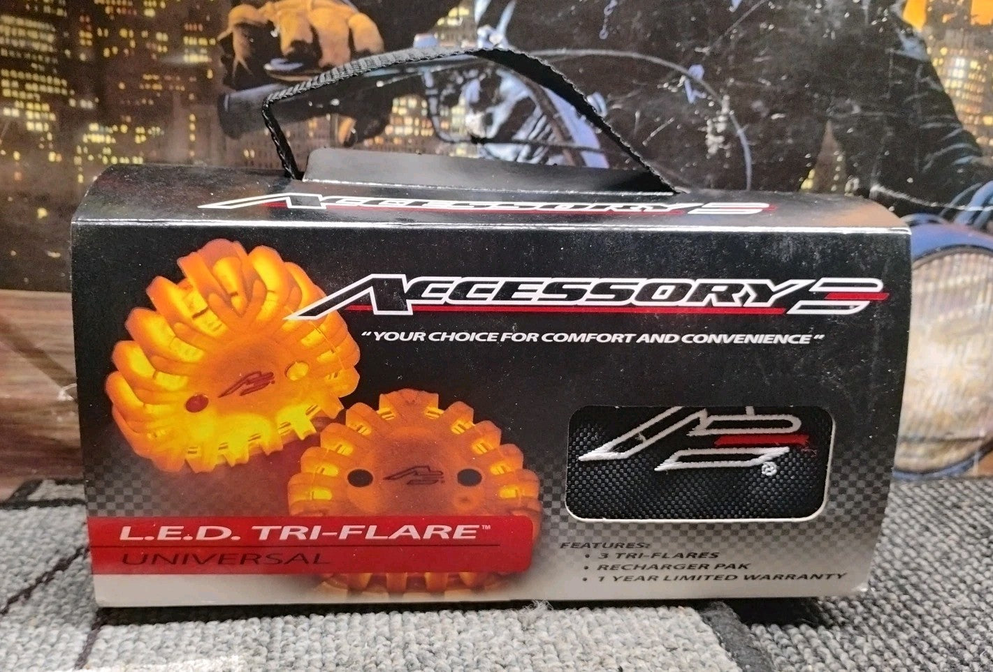 Accessory 3 Rechargeable Tri-Flare LED Warning Flare Kit 