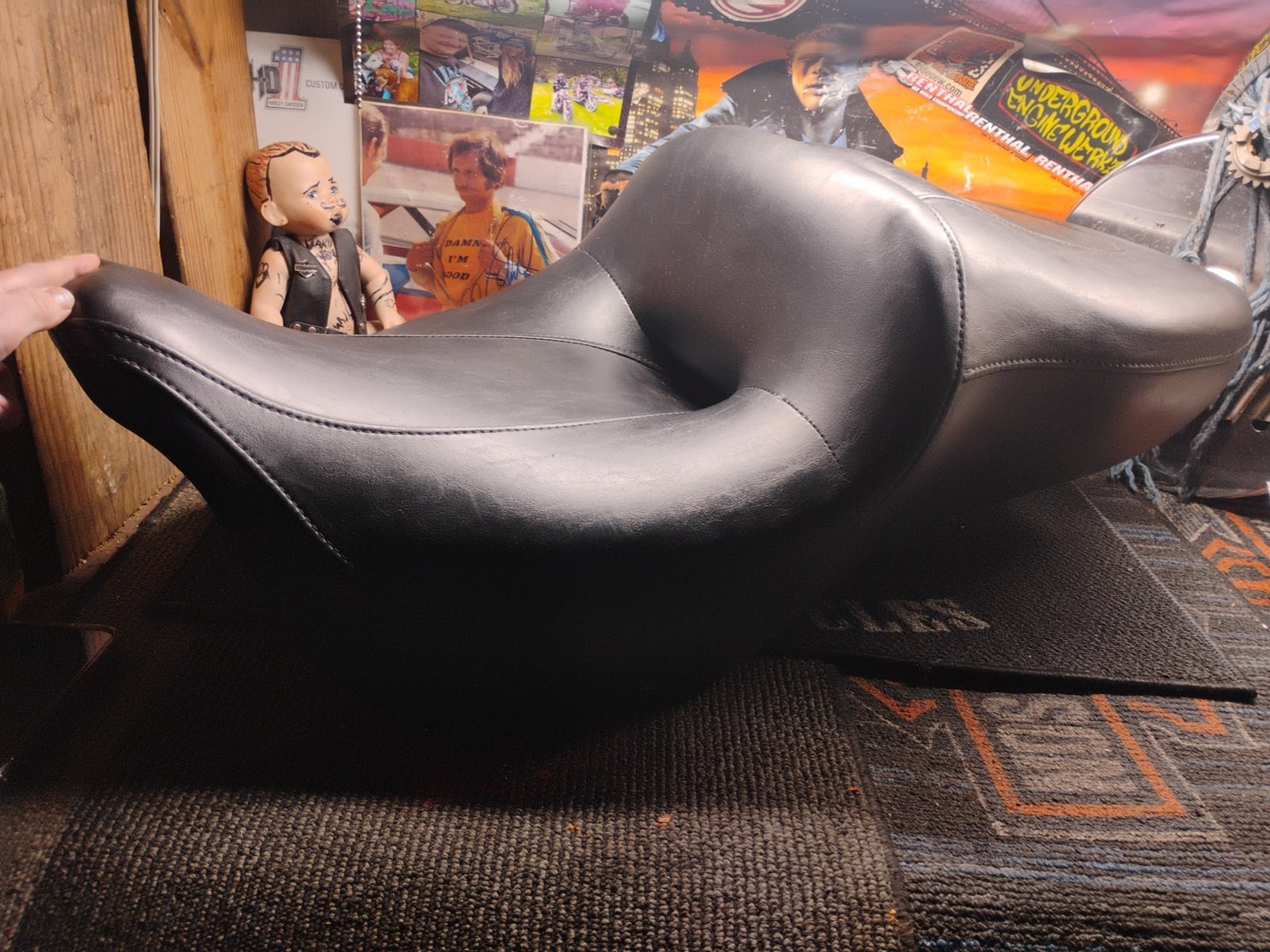 OEM Harley-Davidson Touring Seat 2008–2023 Street Glide Road King FLHX FLHR RDW-