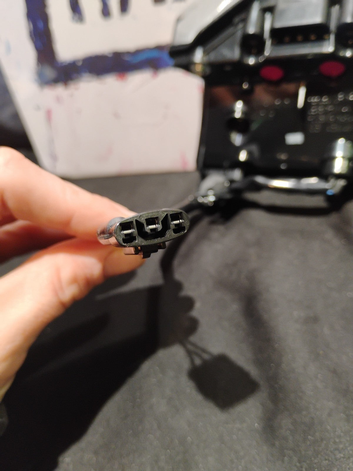 17-19 KAWASAKI NINJA 650 OEM REAR TAIL TAILLIGHT BACK BRAKE LIGHT 23025-0362