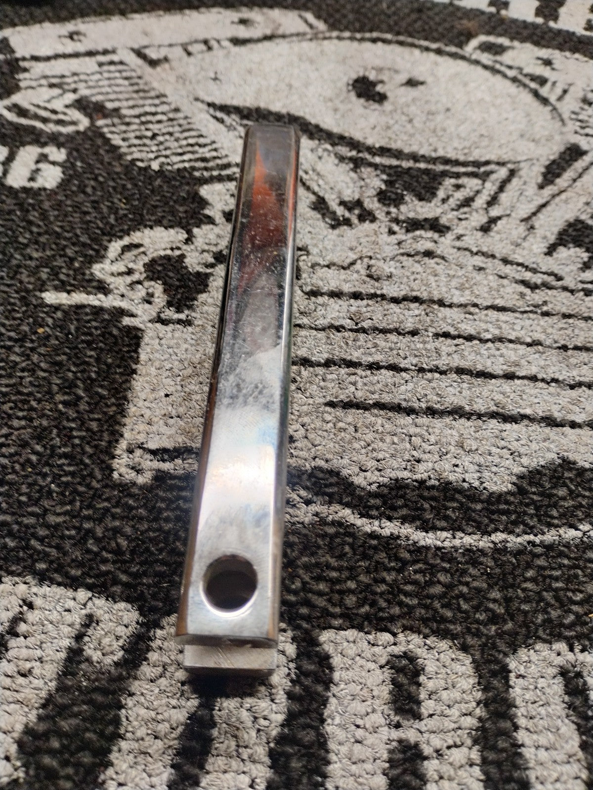 90 HARLEY-DAVIDSON SPORTSTER 883 XLH HUGGER LEFT FRONT FOOT REST PEG STEP